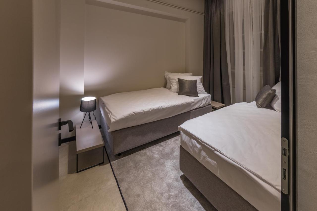 Dezman Luxury Center Lägenhet Zagreb Exteriör bild