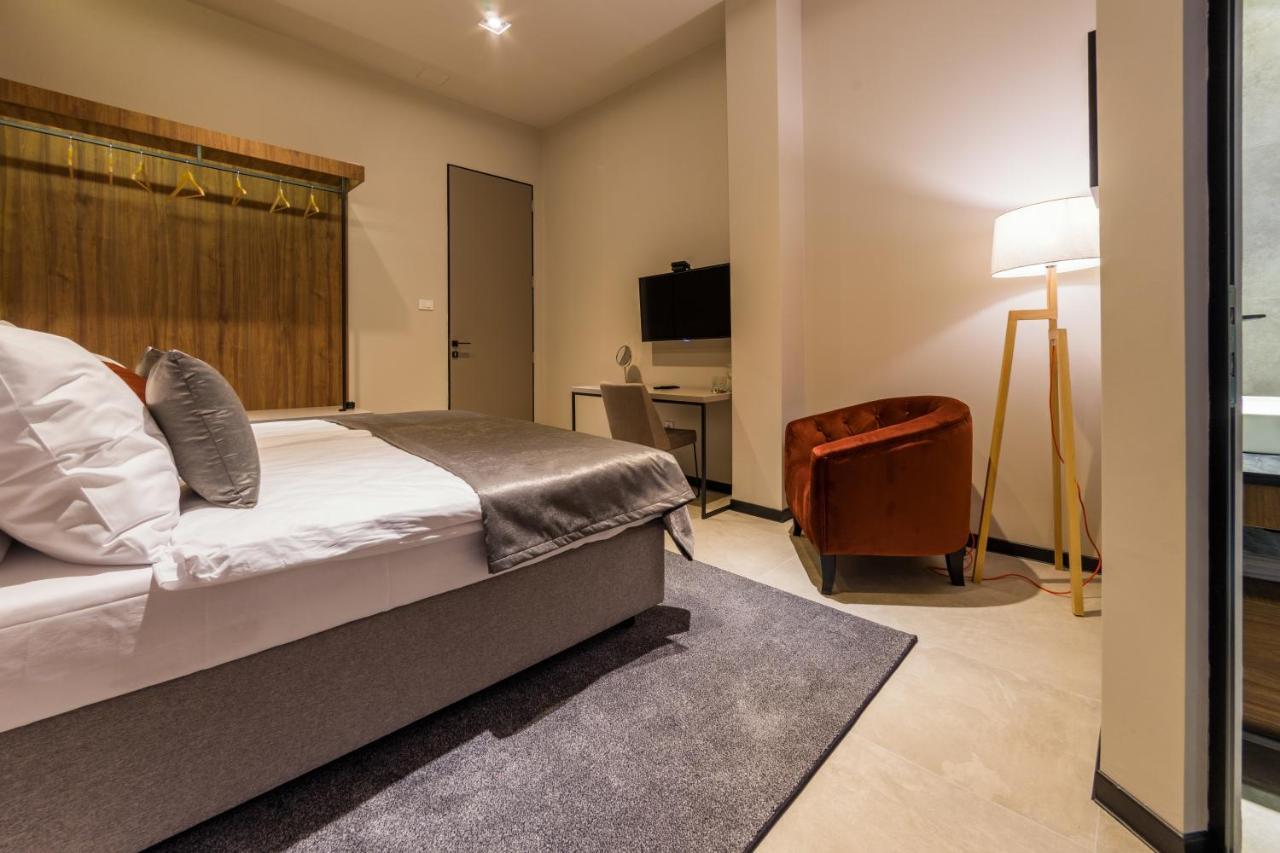 Dezman Luxury Center Lägenhet Zagreb Exteriör bild